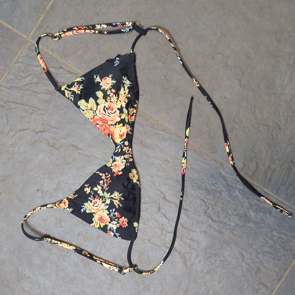 RVCA bikini top